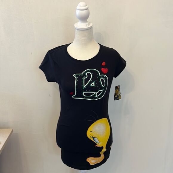 Lot 29 black Tweety Bird short sleeve graphic tee Size M New - Picture 1 of 9